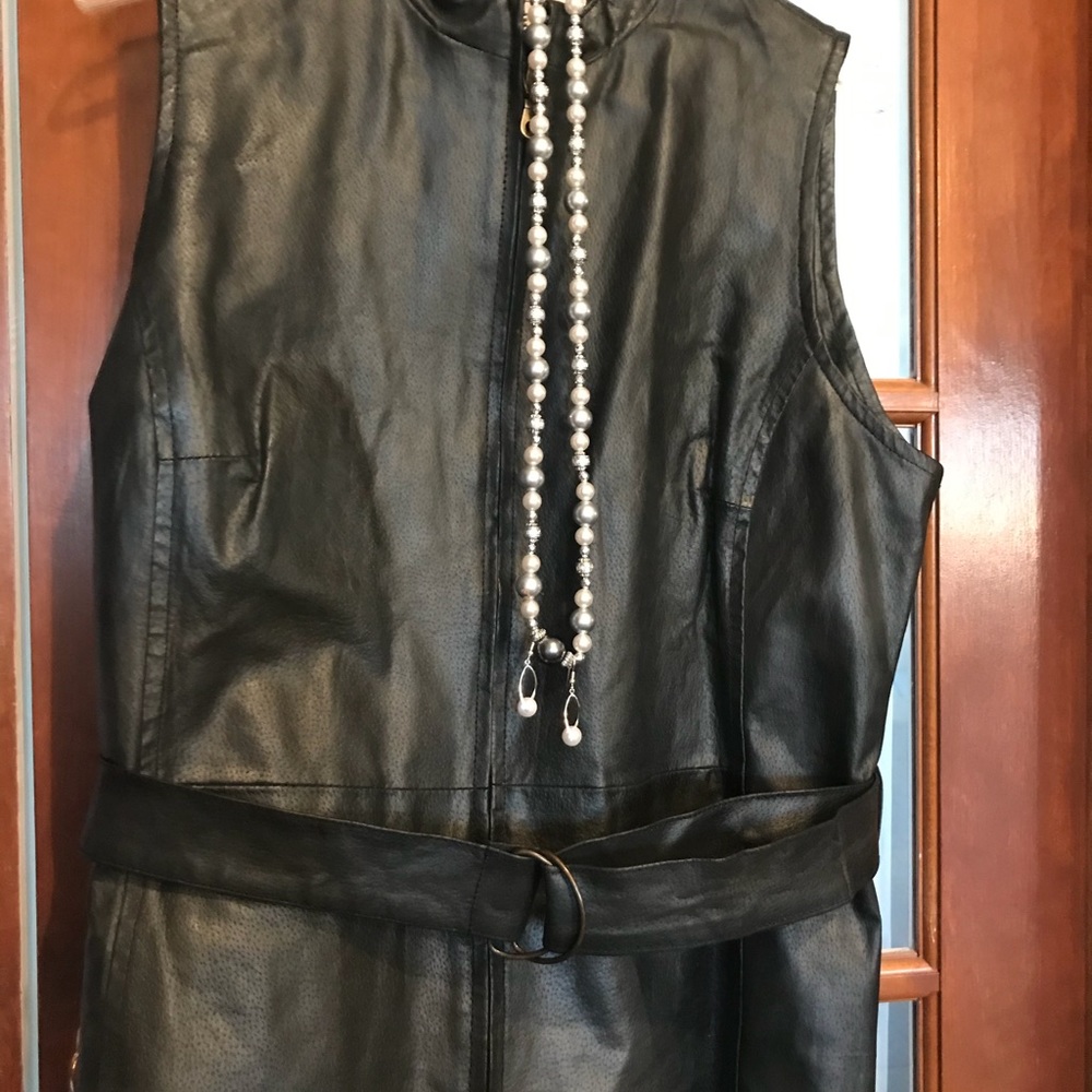 Ladies  vest